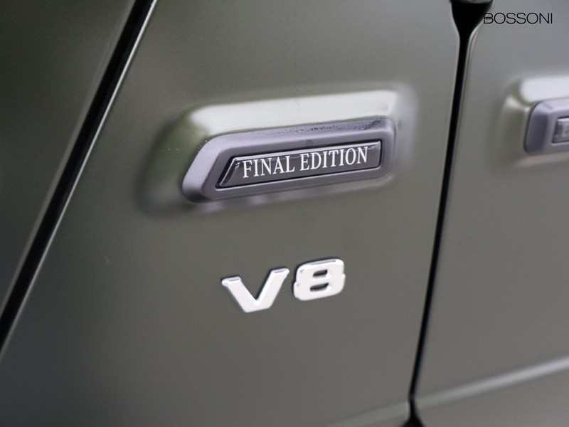 19 - Mercedes Classe G 500 v8 422cv amg line final edition green 9g-tronic