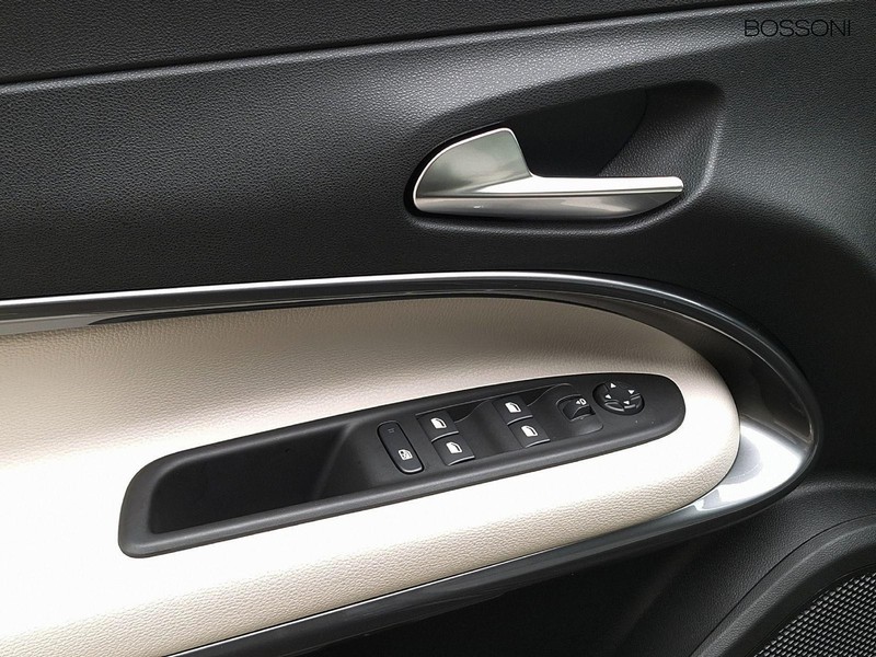 19 - Fiat 600 1.2 hybrid 110cv la prima ii edct