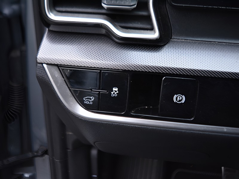 19 - Kia Sportage 1.6 crdi mhev gt-line dct