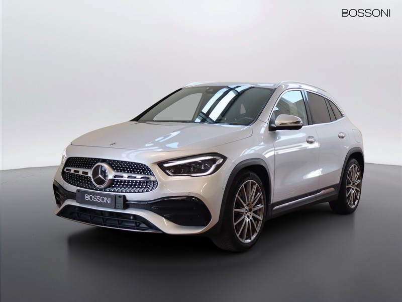1 - Mercedes GLA 220 d premium 8g-dct