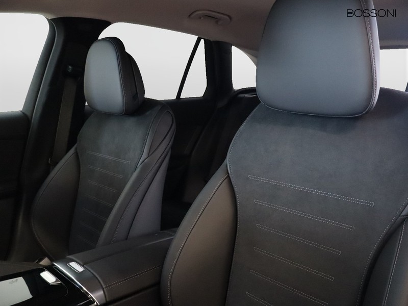 7 - Mercedes GLC suv 300 de plug in hybrid amg line advanced tech 4matic 9g-tronic