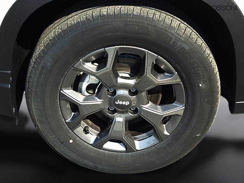 13 - Jeep Avenger 1.2 turbo 100cv longitude fwd