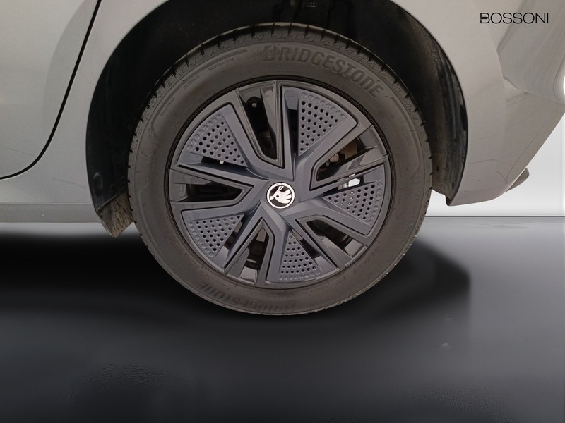 25 - Skoda Fabia 1.0 tsi evo 95cv style