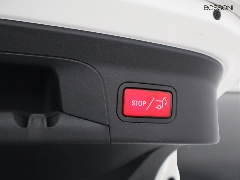 19 - Mercedes GLC coupe 220 d night edition 4matic 9g-tronic plus