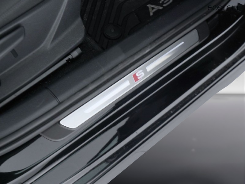 19 - Audi A3 sportback 30 2.0 tdi s line edition s tronic