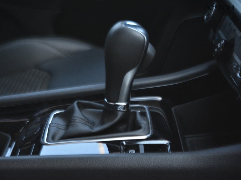 13 - Jeep Compass 1.5 turbo t4 mhev 130cv altitude 2wd