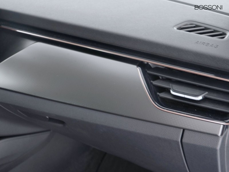 19 - Skoda Kamiq 1.0 g-tec 90cv style