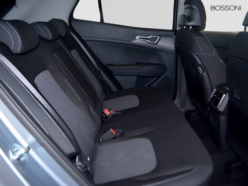 7 - Kia Sportage 1.6 t-gdi hev style 2wd at6