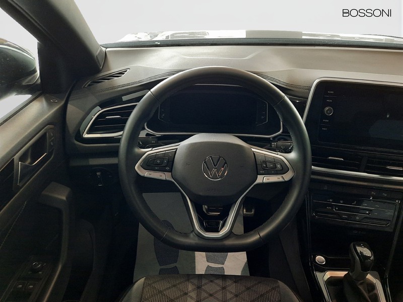 7 - Volkswagen T-Roc 2.0 tdi scr 150cv r line dsg