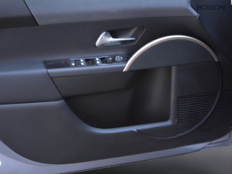 13 - Lancia Ypsilon 1.2 mhev 110cv lx e-dct