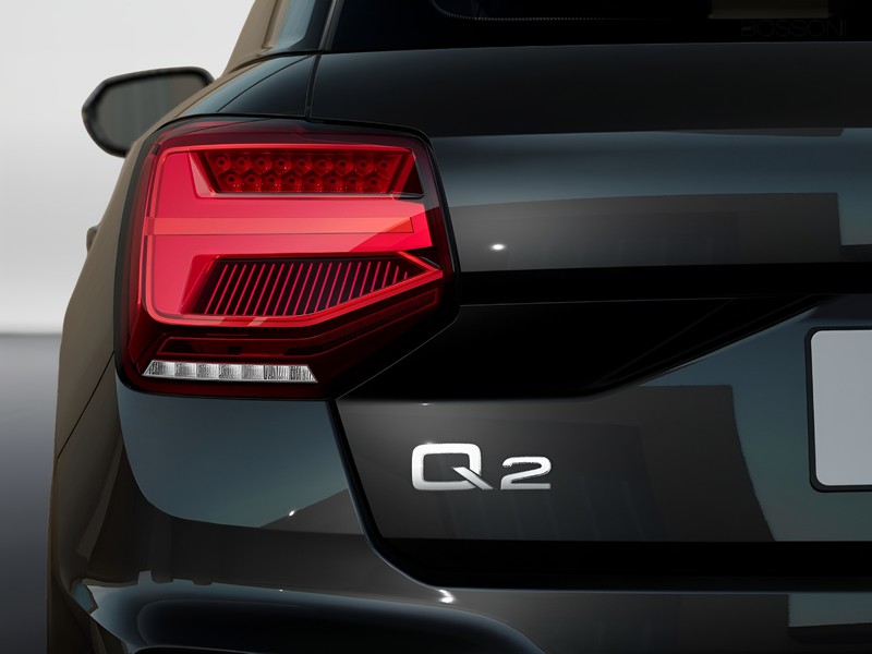 7 - Audi Q2 35 1.5 tfsi s line edition