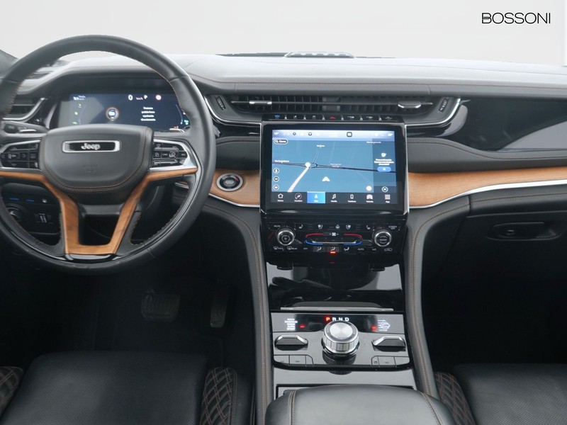 7 - Jeep Grand Cherokee 2.0 atx phev summit reserve 4xe auto