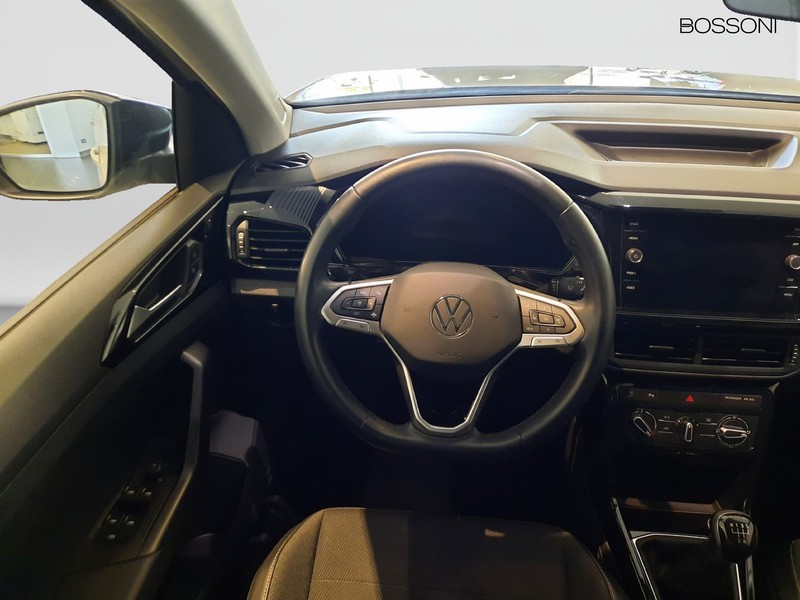 7 - Volkswagen T-Cross 1.0 tsi 95cv style