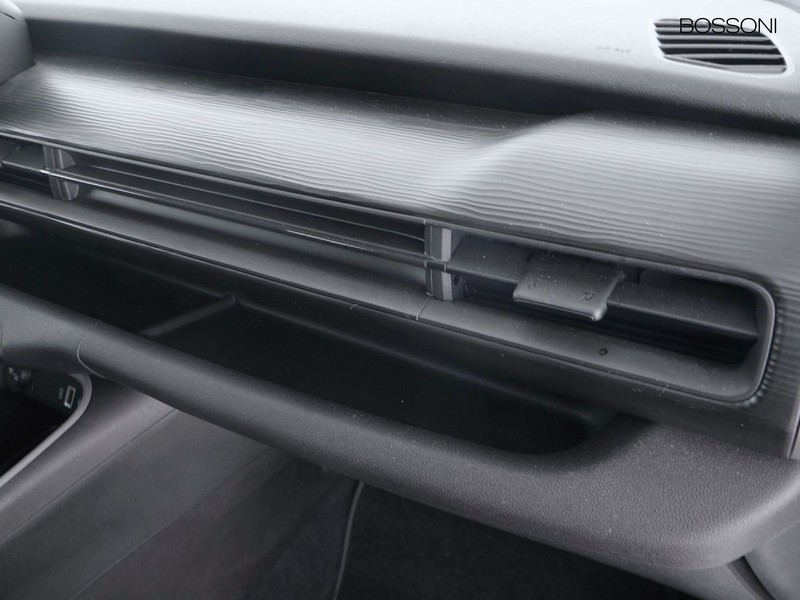 19 - Jeep Avenger 1.2 turbo 100cv longitude fwd