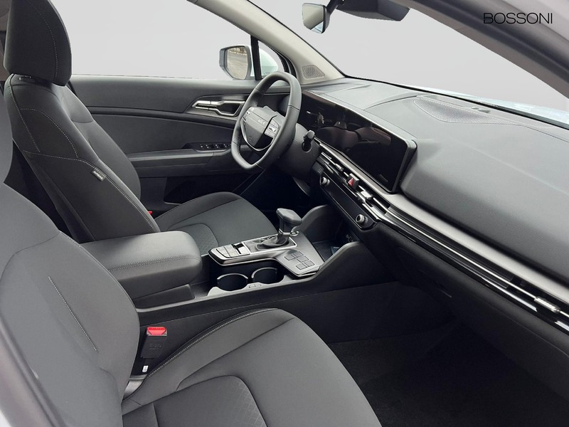 7 - Kia Sportage 1.6 crdi mhev business dct7