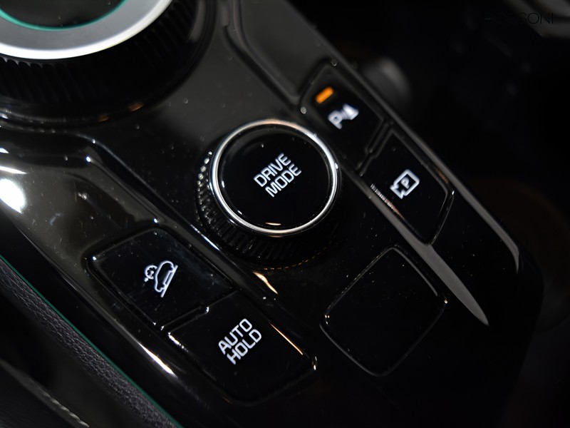 19 - Kia Sportage 1.6 t-gdi hev gt-line at6