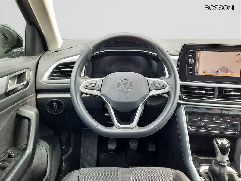 7 - Volkswagen T-Roc 2.0 tdi scr 115cv life