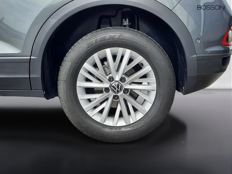 19 - Volkswagen T-Roc 2.0 tdi scr 115cv life