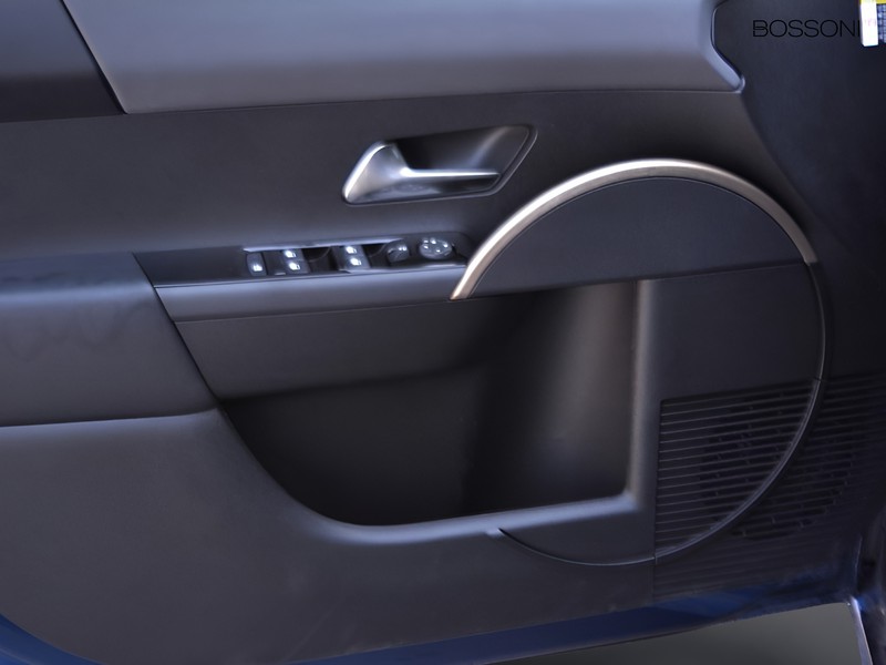 13 - Lancia Ypsilon 1.2 mhev 110cv lx e-dct