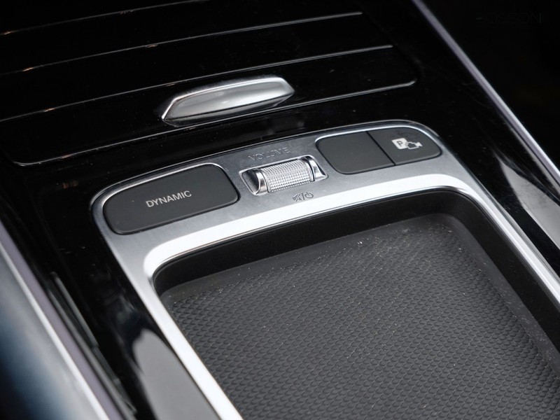 25 - Mercedes GLA 180 progressive advanced plus 7g-dct