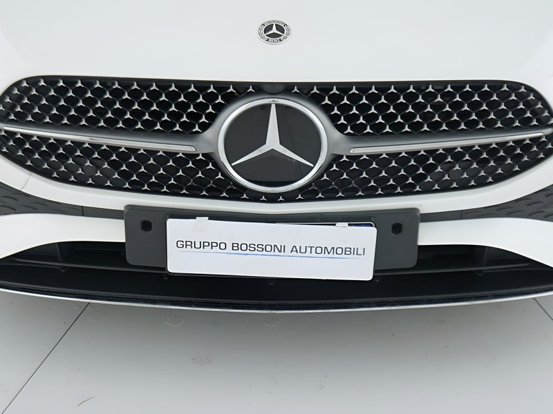 13 - Mercedes Classe A 180 amg line advanced plus 7g-dct