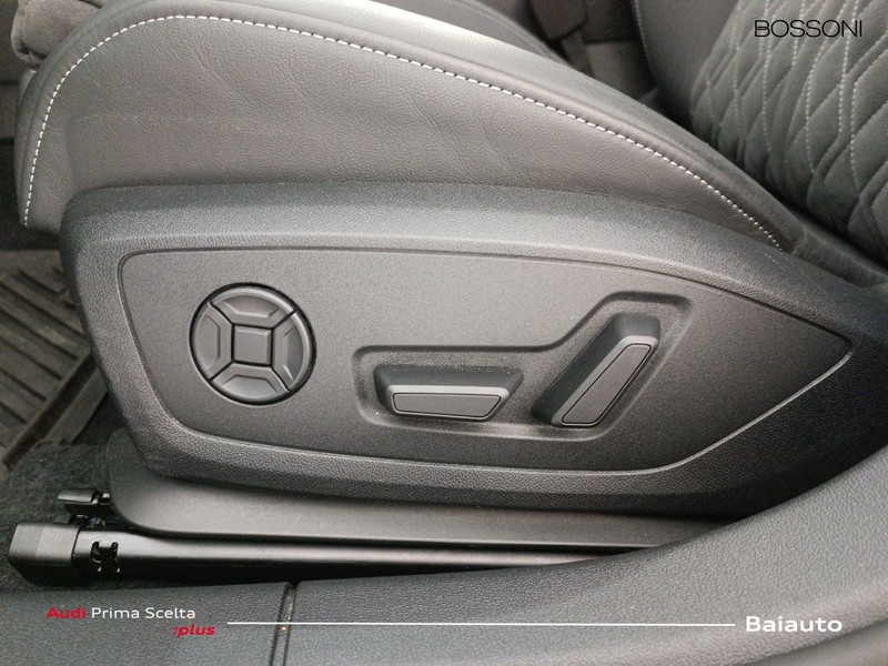 25 - Audi S3 sedan 2.0 tfsi quattro s tronic