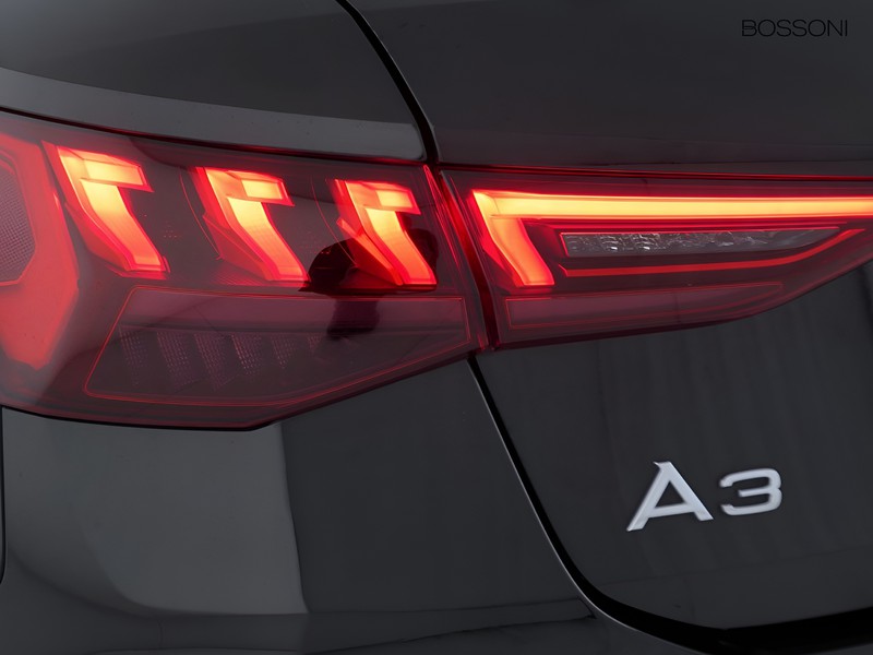 7 - Audi A3 sportback 40 1.4 tfsi e s line edition s tronic