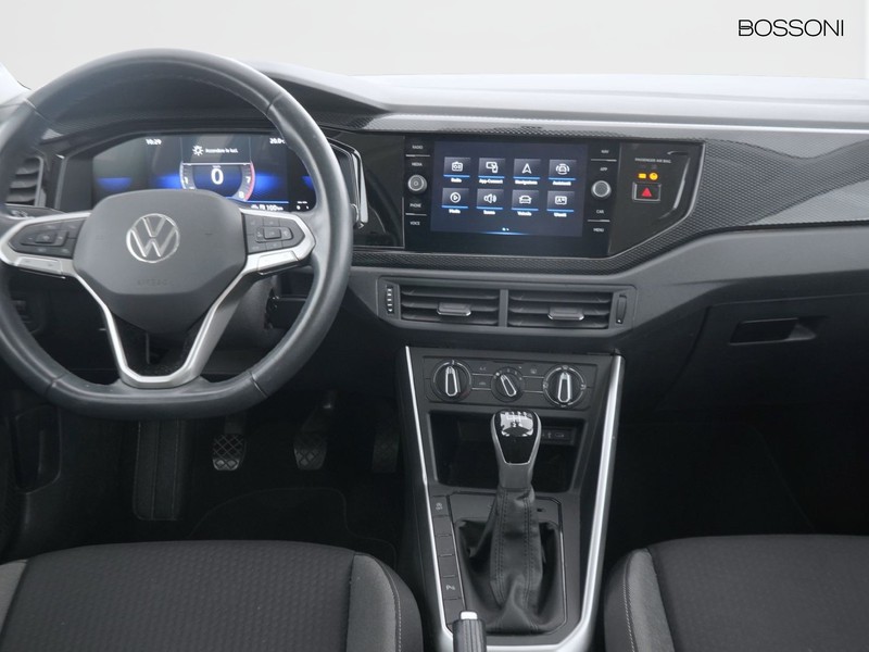 7 - Volkswagen Taigo 1.0 tsi 95cv life