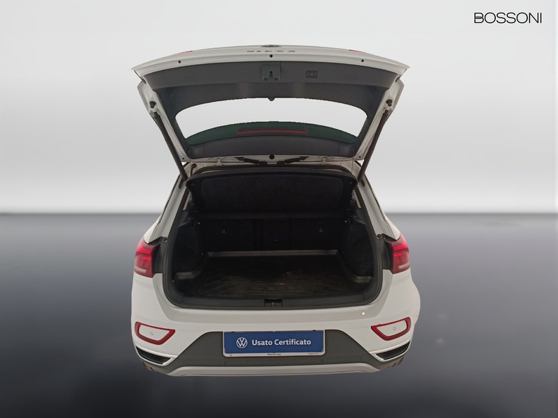 31 - Volkswagen T-Roc 2.0 tdi scr 115cv style