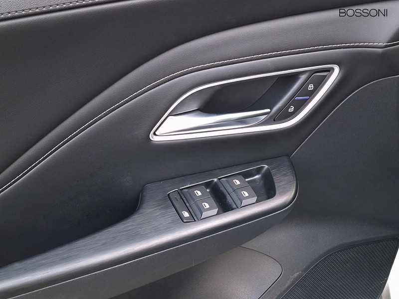 19 - Mg ZS 1.5 hybrid+ luxury auto