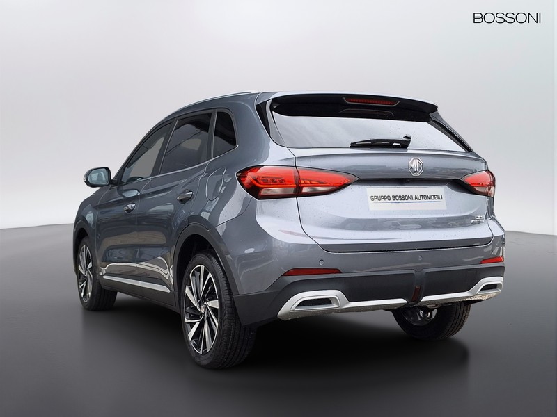7 - Mg ZS 1.5 hybrid+ luxury auto