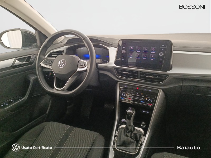 7 - Volkswagen T-Roc 1.5 tsi act edition plus dsg
