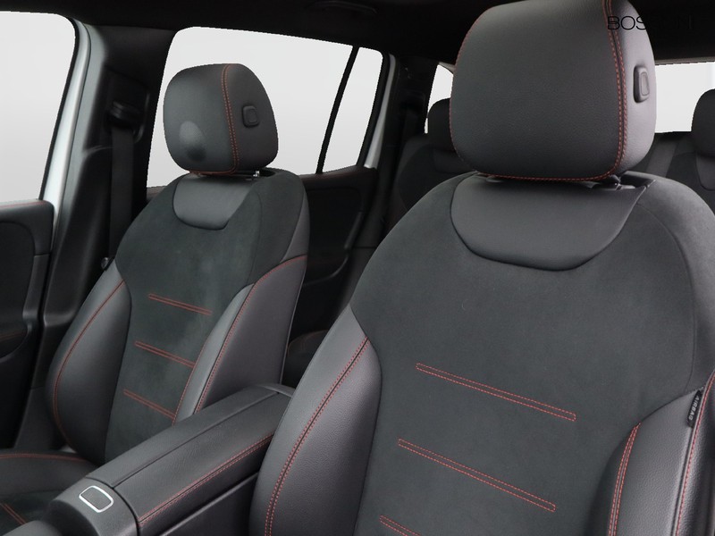 7 - Mercedes GLB 200 d premium 8g-dct