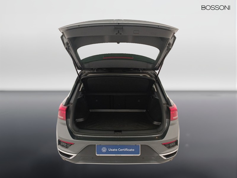 31 - Volkswagen T-Roc 1.5 tsi act style
