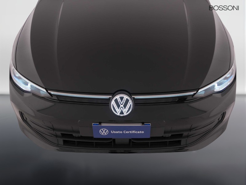 13 - Volkswagen Golf variant 2.0 tdi scr 115cv edition plus