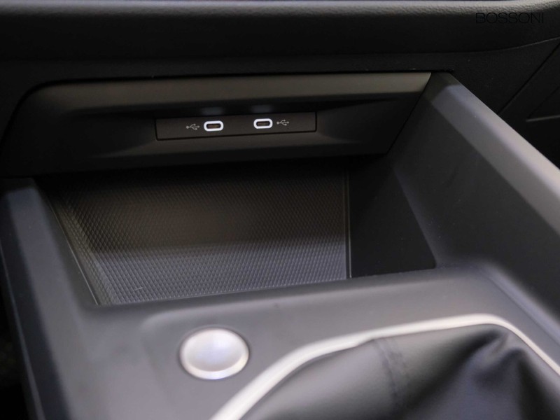 25 - Volkswagen Golf variant 2.0 tdi scr 115cv edition plus