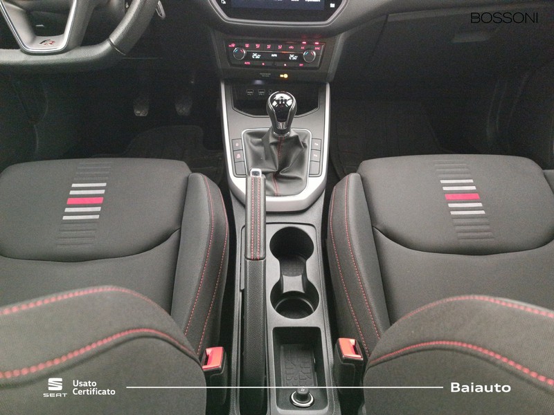 13 - Seat Arona 1.0 tgi 90cv fr