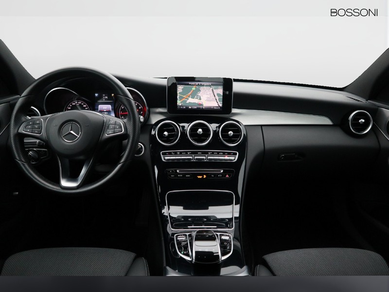 13 - Mercedes Classe C berlina 200 sport 7g-tronic plus