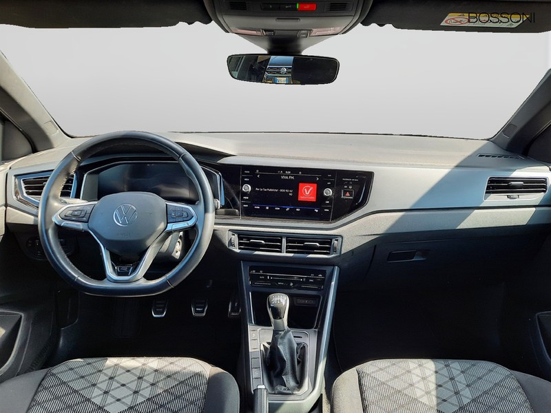 7 - Volkswagen Polo 1.0 tsi 95cv r line