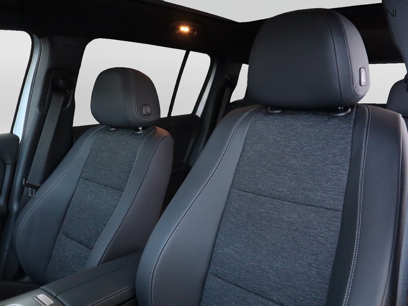 7 - Mercedes GLB eq 350 premium 4matic