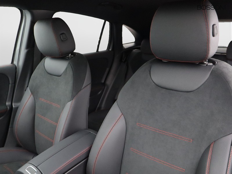 7 - Mercedes EQA 250+ amg line advanced