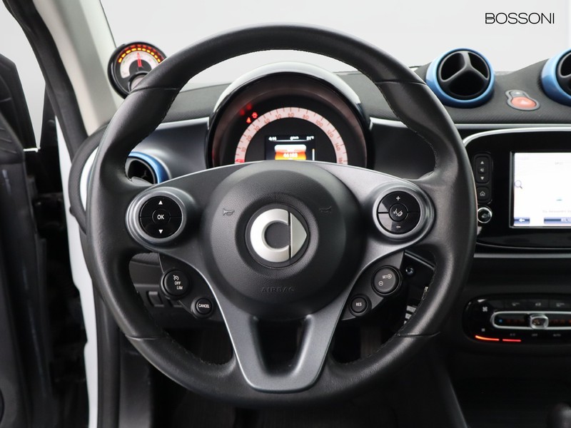 13 - Smart Fortwo coupe eq passion my19