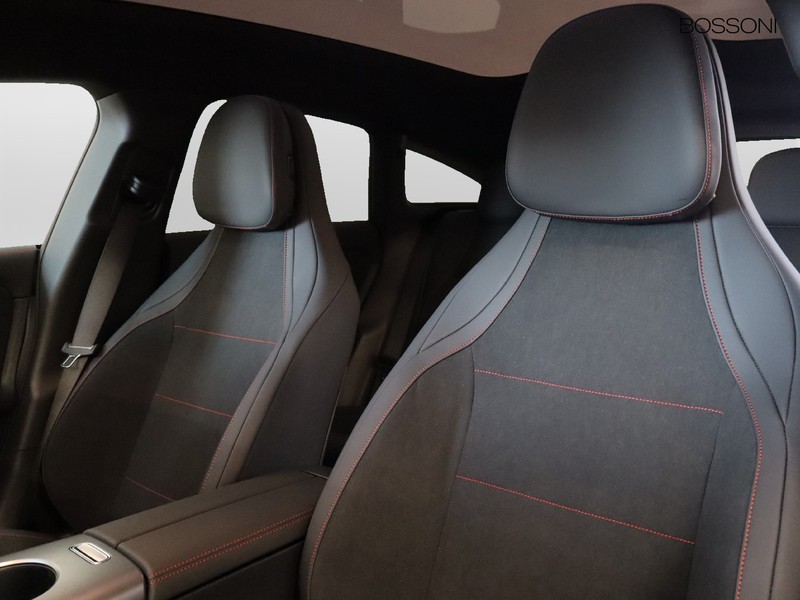 7 - Mercedes CLA eq shooting brake 350 premium 4matic