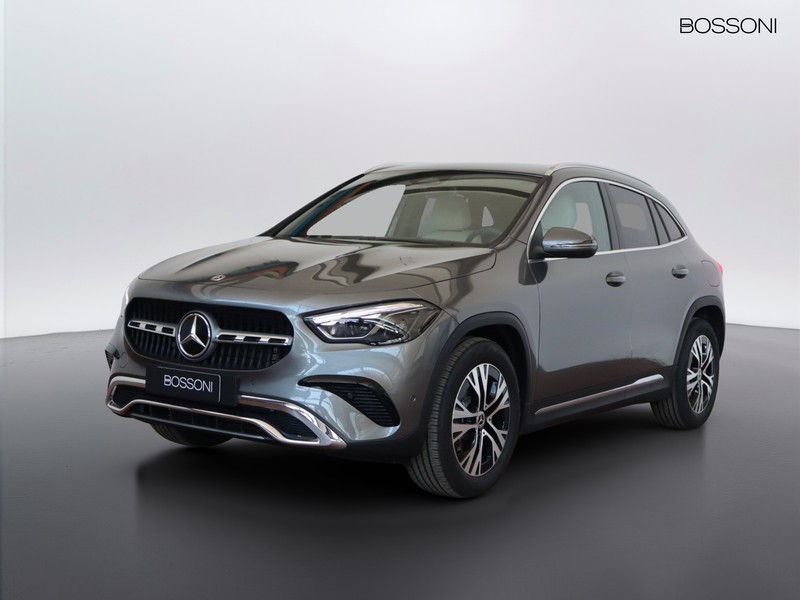 1 - Mercedes GLA 200 d progressive extra 8g-dct
