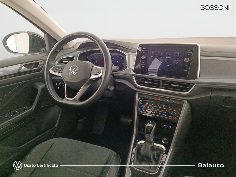 7 - Volkswagen T-Roc 1.5 tsi act style dsg