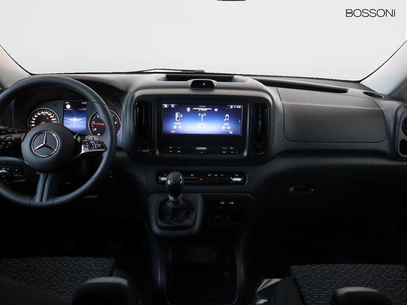 13 - Mercedes Vans Vito mixto 114 cdi long pro