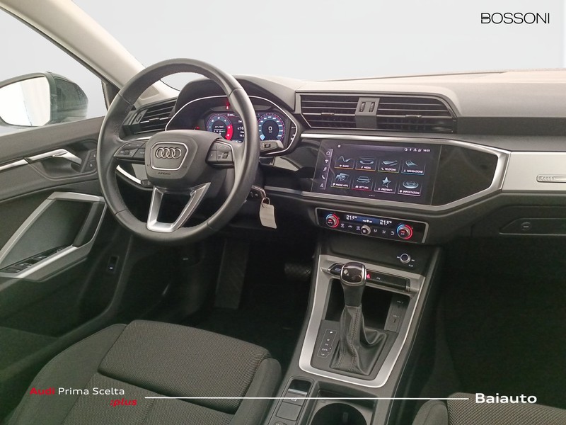 7 - Audi Q3 sportback 35 2.0 tdi s line edition s tronic