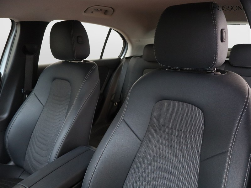 7 - Mercedes Classe A 180 d advanced speedshift dct amg 8g