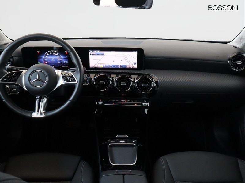 13 - Mercedes Classe A 180 d advanced speedshift dct amg 8g