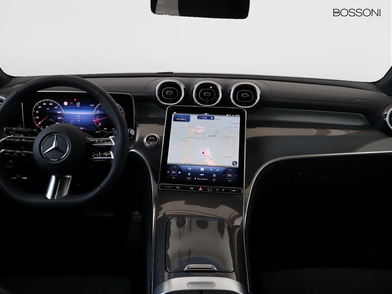13 - Mercedes GLC coupe 200 amg line advanced 4matic 9g-tronic